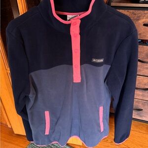 Columbia Fleece Pullover in Navy and Pink